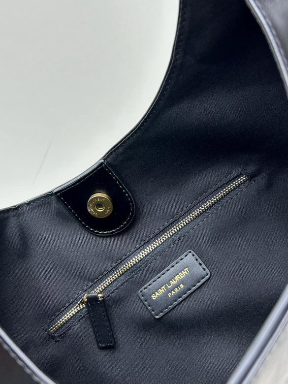 YSL saint 6102 37x35x8cm ss1_6