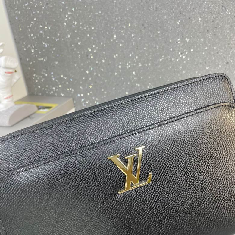 121-4 24.5X17X6cm WP 5