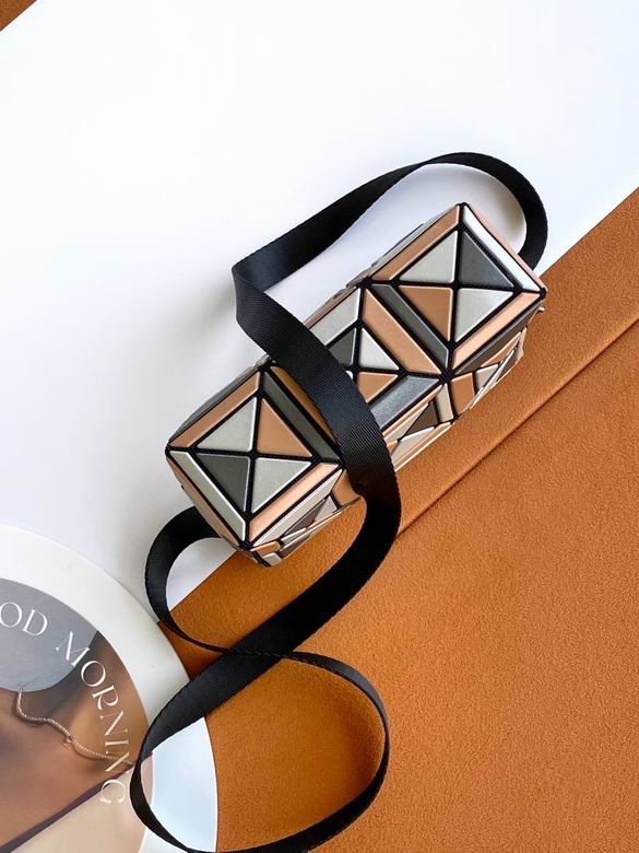 17.5X11.5X6cm 041001 YT 3色 21