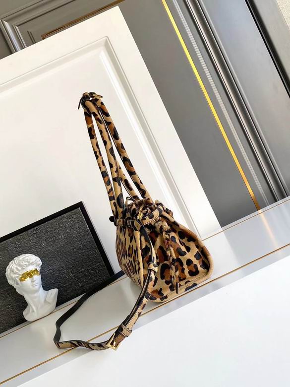 1BA426 32X15.5X12cm WP 2色 1