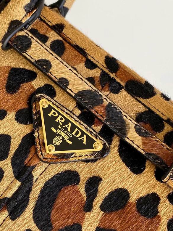 1BA426 32X15.5X12cm WP 2色 4