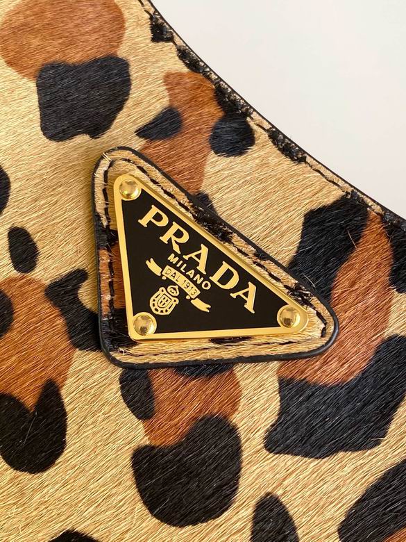 1BC194 22.5X18.5X6cm WP 2色 4