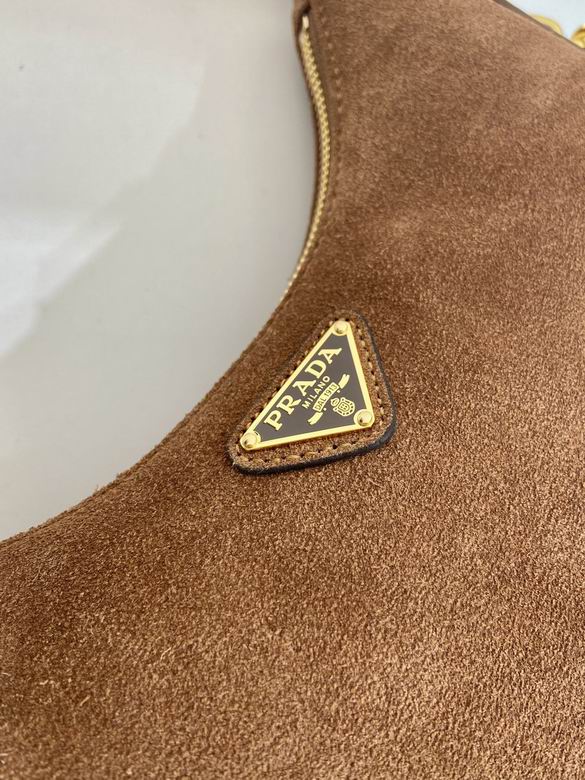 1BC204 23X17X6.5cm WP 2色 15