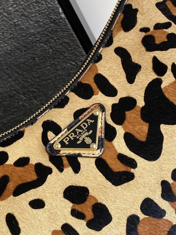 1BC229 31X18X10cm WP 2色 4