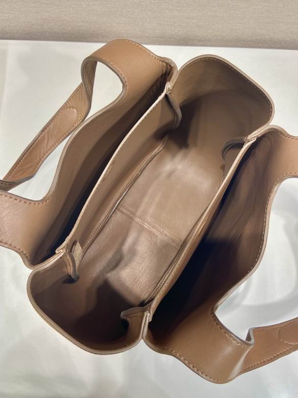 1BG335 25X21.5X14cm WP 8