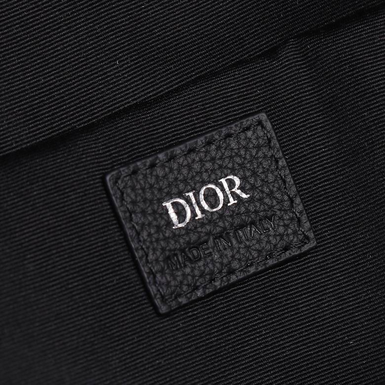 1VOBA088YKY 30X42X15cm WP 2色 17