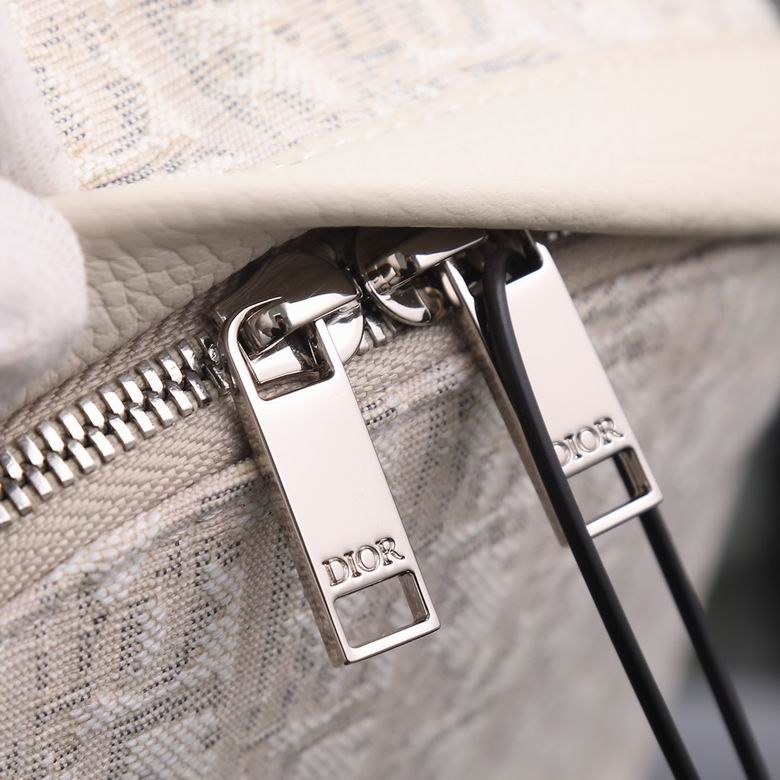 1VOBA088YZY 30X42X15cm WP 6