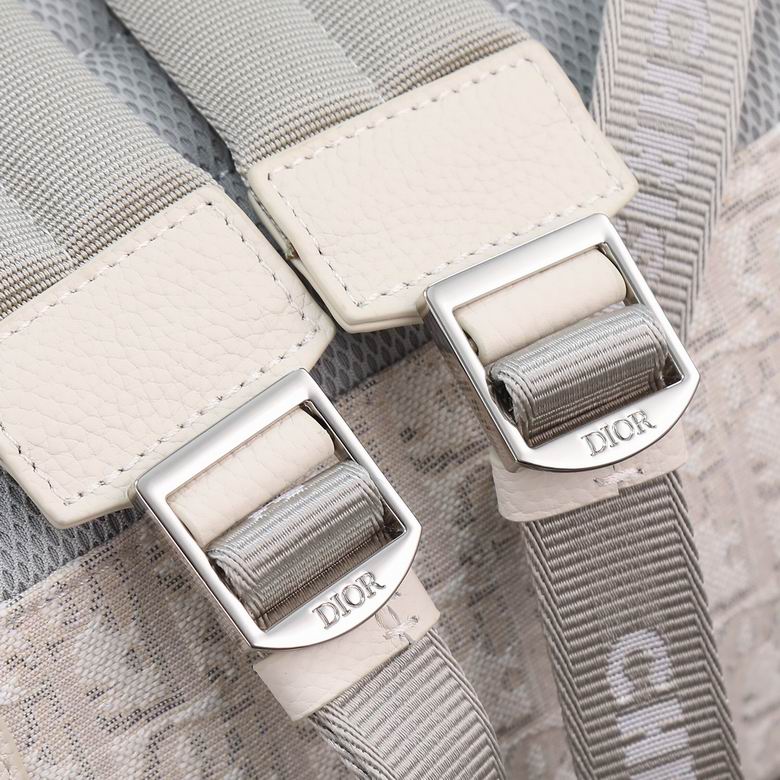 1VOBA088YZY 30X42X15cm WP 7