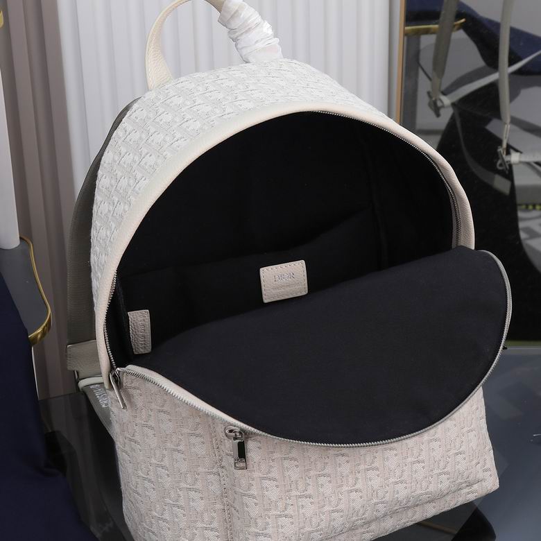 1VOBA088YZY 30X42X15cm WP 8