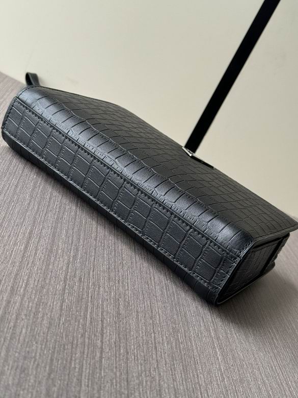 2823-4 27X17X4cm WP 6