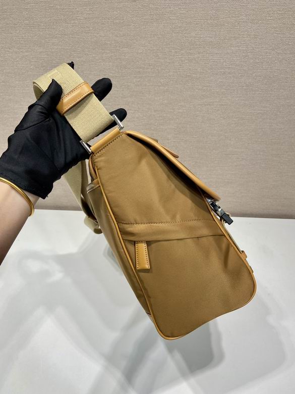 2VD052 30X27.5X14.5cm WP 2色 4