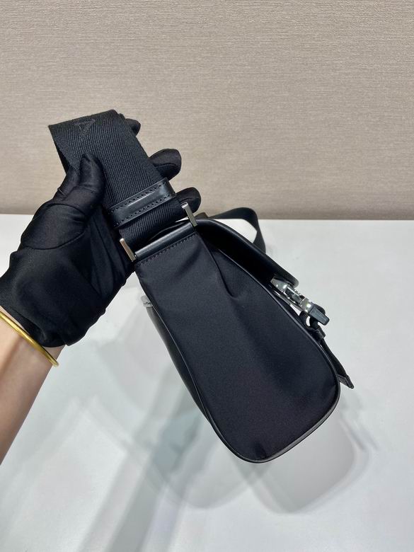 2VD066 20X19X10cm WP 3色 5