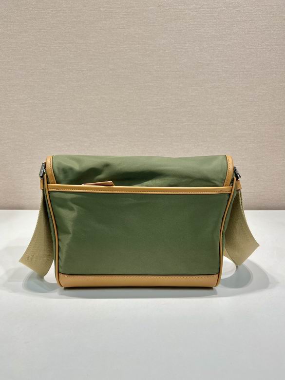 2VD066 20X19X10cm WP 4