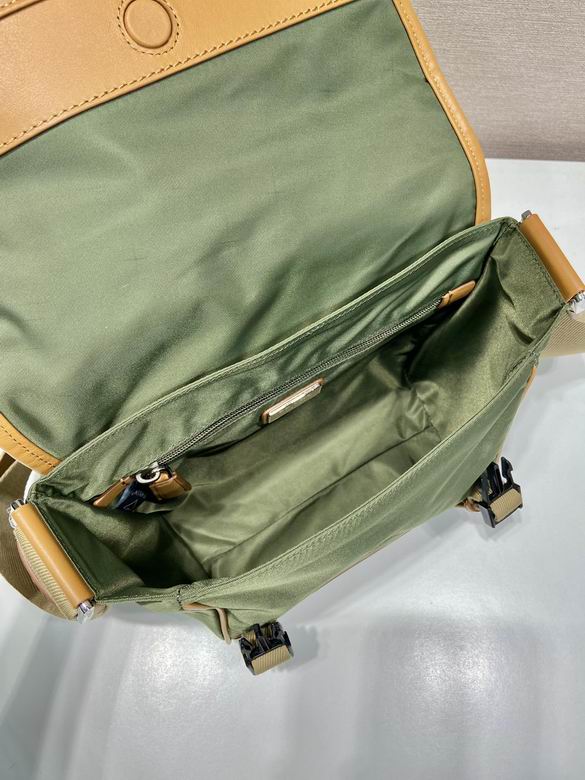 2VD066 20X19X10cm WP 7