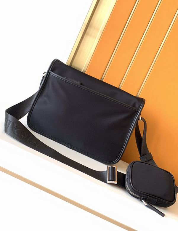 2VD769 24X16X10cm WP 2