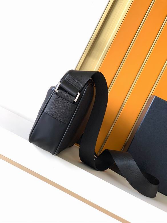 2VH010 25X6X17cm WP 1