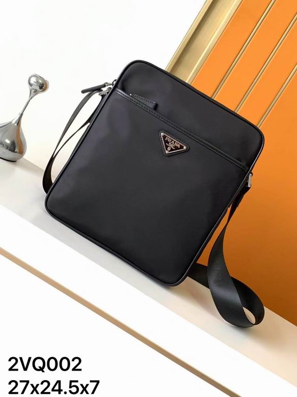 2VQ002 27X24.5X7cm WP 0