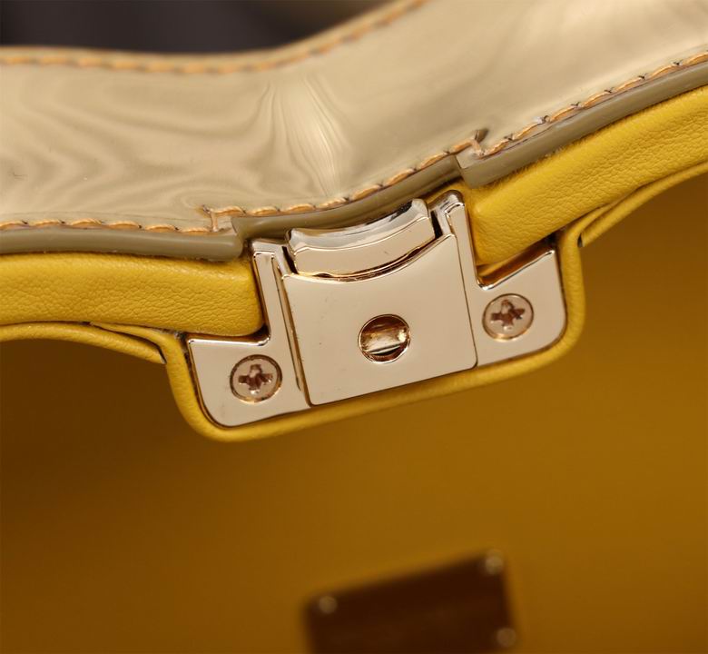 6405 20X15X6.5cm BG 17色 143