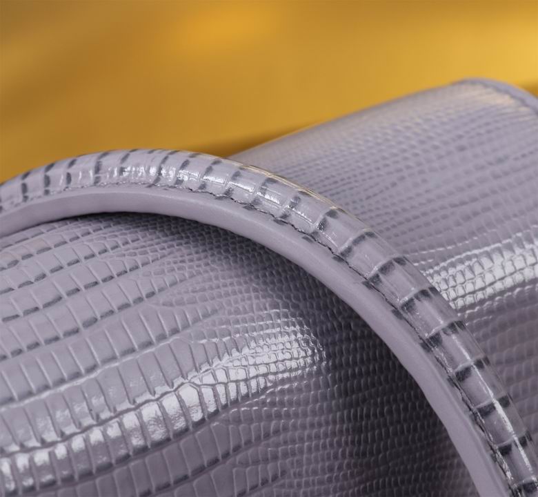 641485 25X13X7.5cm HX 6色 33