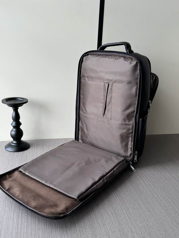 6738 42X29X16cm WP 7