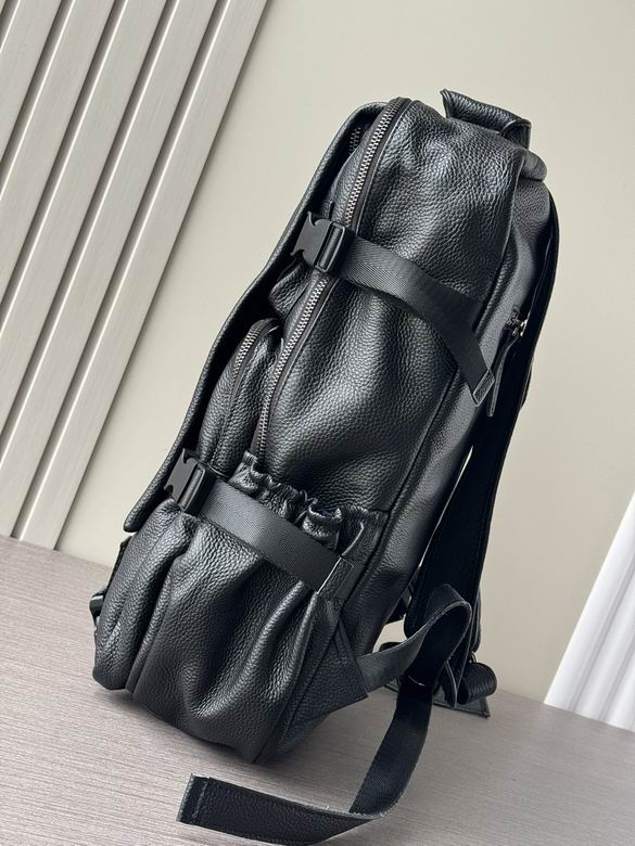 6890 42X30X13cm WP 4