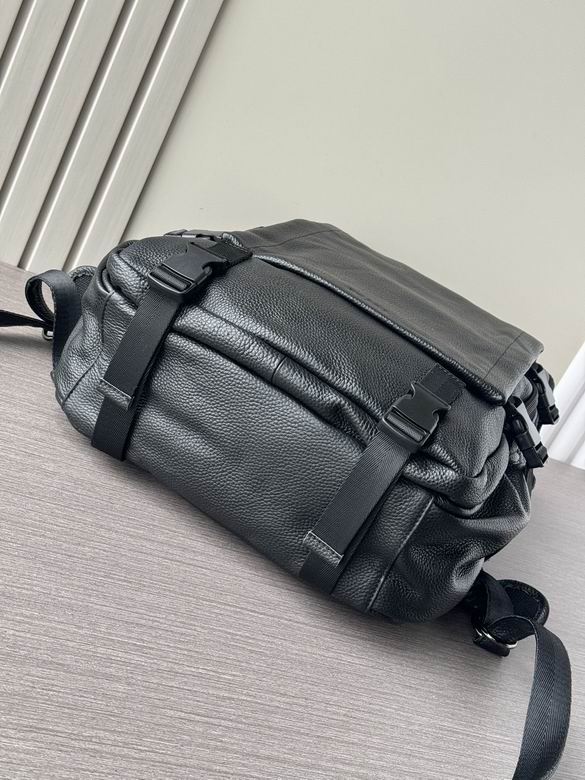 6890 42X30X13cm WP 6