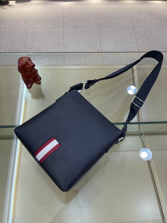 7008-4 25X27X6cm WP 4