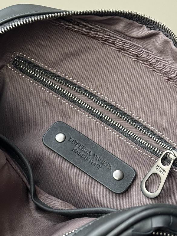 70110 27X18X10cm WP 8