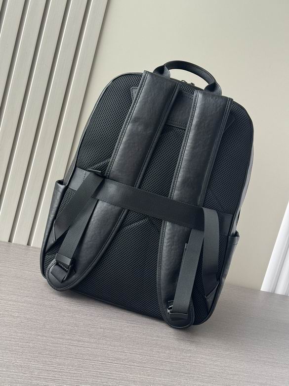 7018 31X42X19cm WP 1