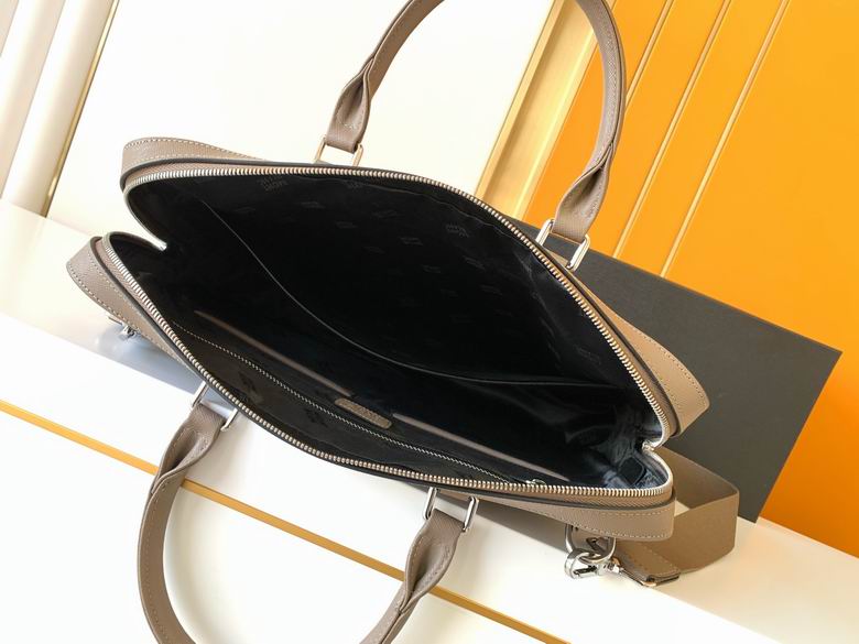 7033-1 38X28X6cm WP 7