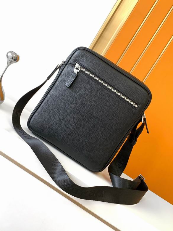 7040-4 27X25X6cm WP 2