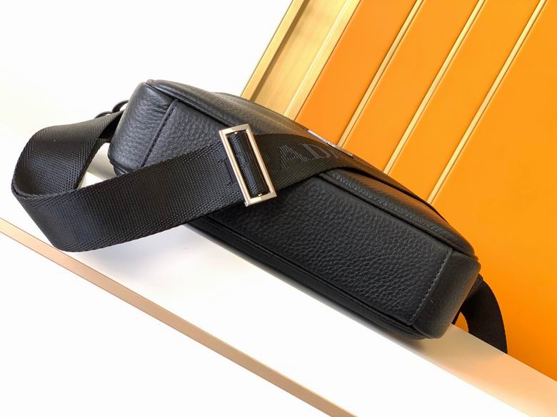 7040-4 27X25X6cm WP 4