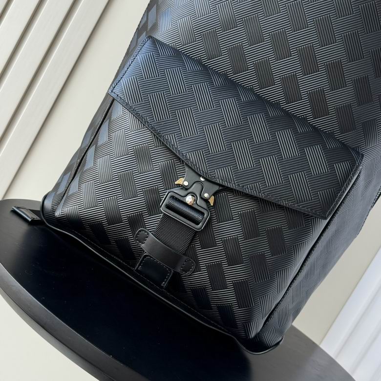 7068 41X29X12cm WP 4