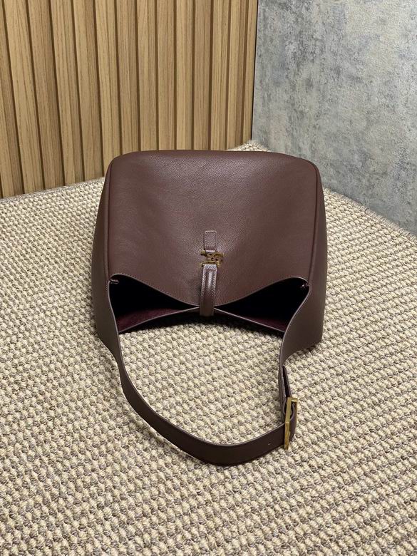 753837 30X31X13cm MT 2色 4