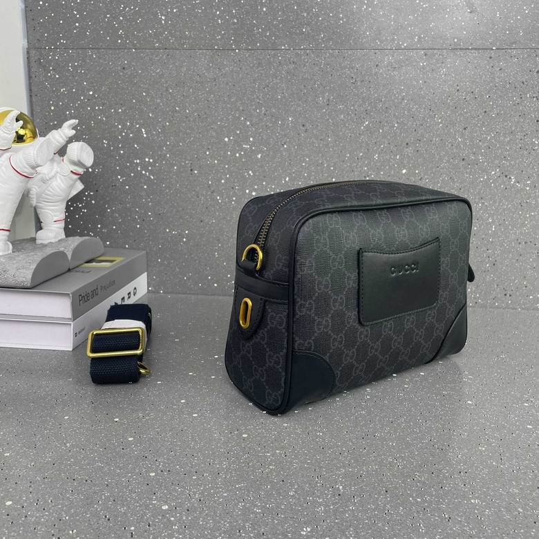 821155 23X16.5X8cm WP 2色 10