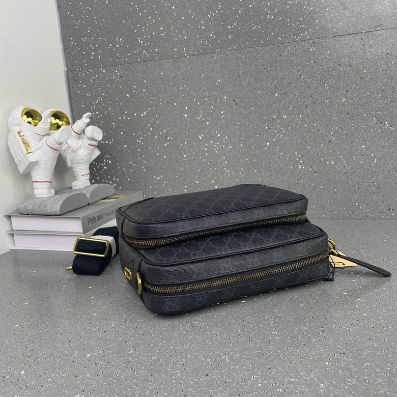 821160 23.5X18X8cm WP 2色 5