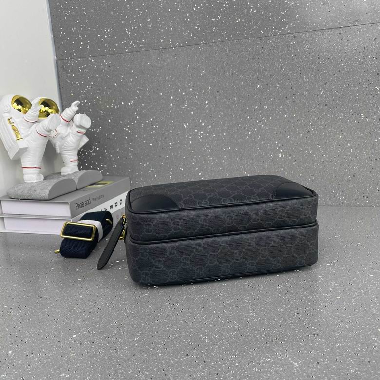 821160 23.5X18X8cm WP 2色 6