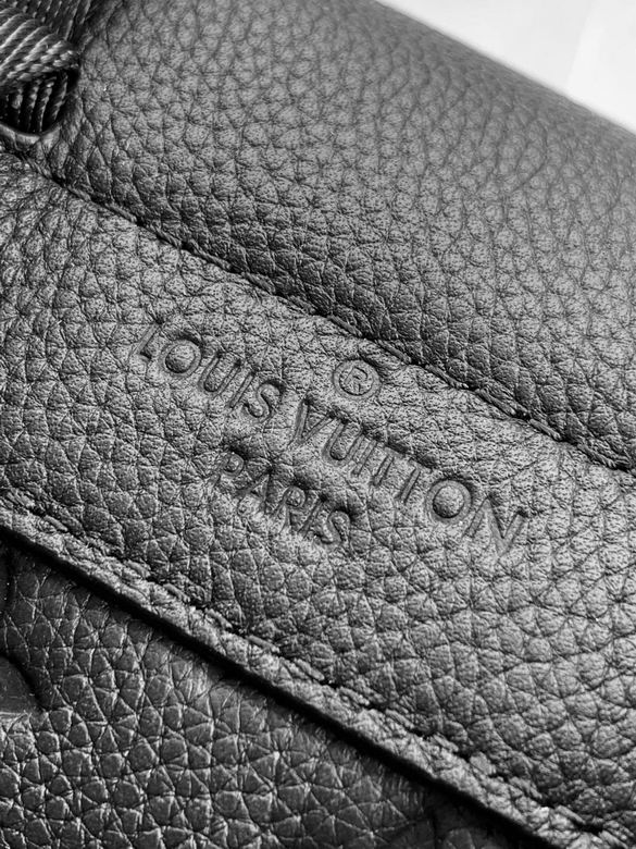 82369 30X40X13cm WP 5