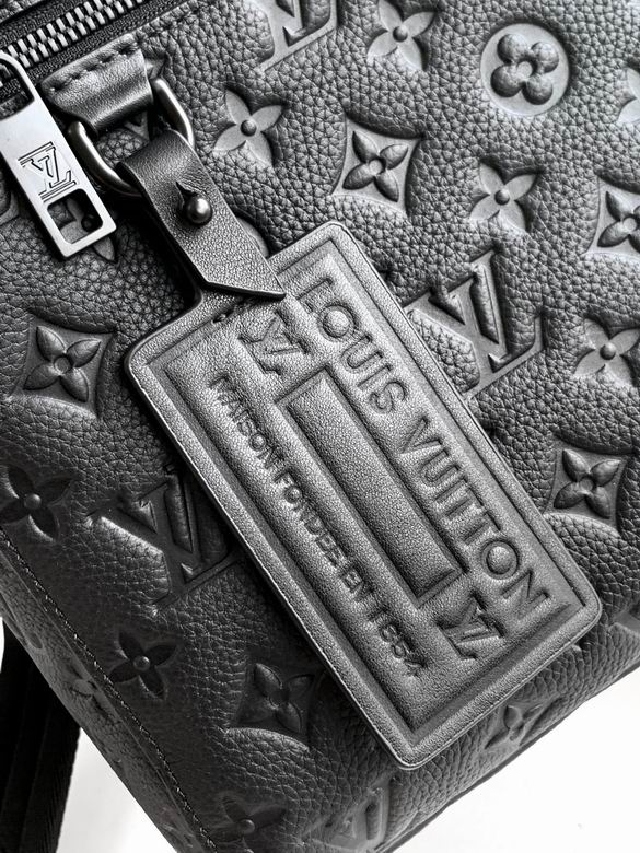 82369 30X40X13cm WP 6