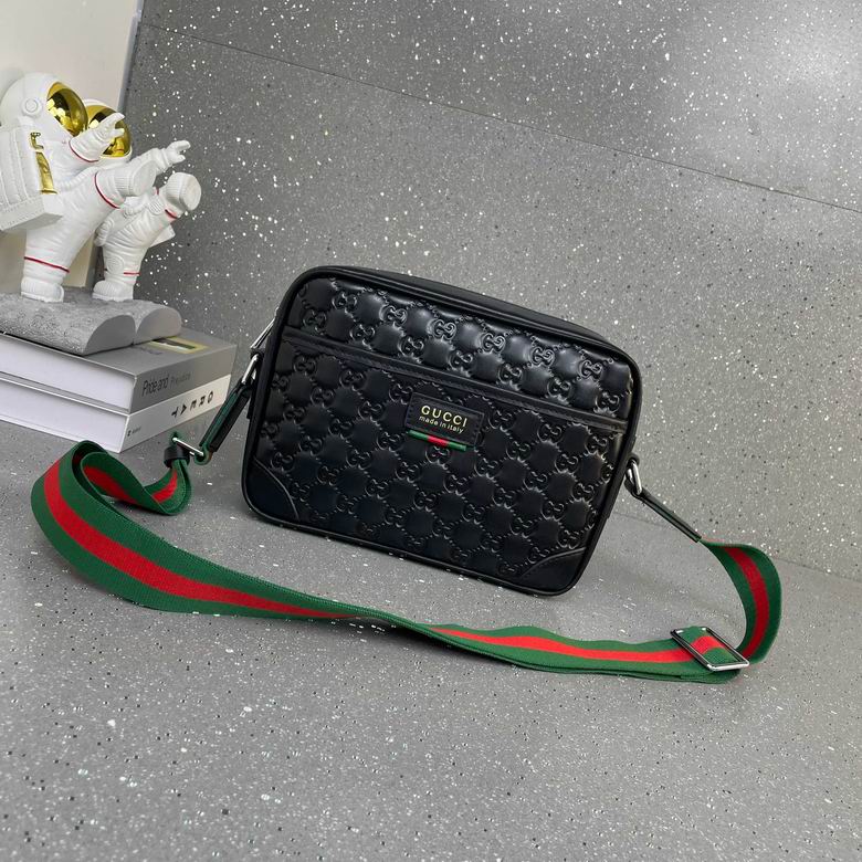 8813-3 24X17X7cm WP 1