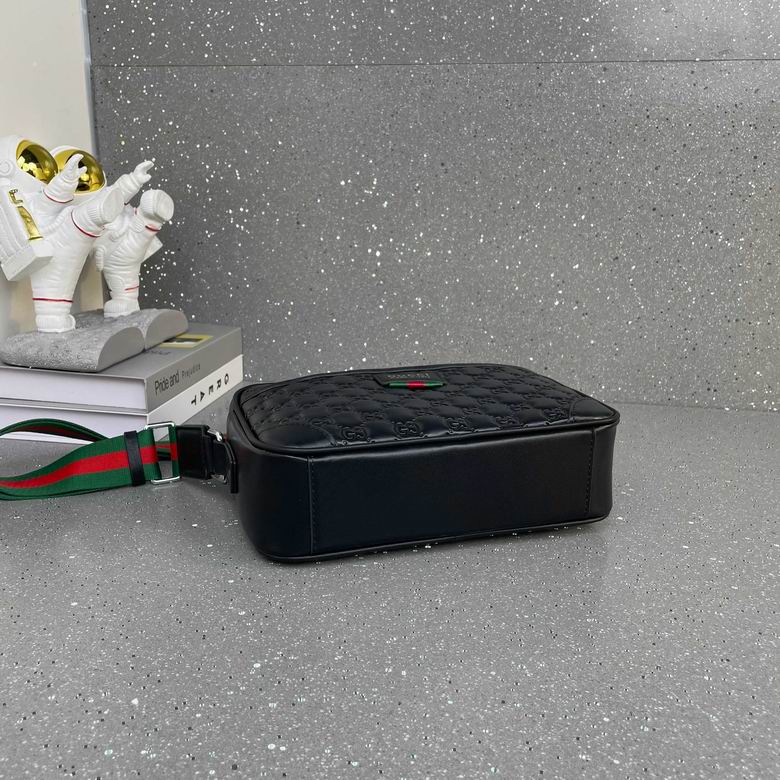 8813-3 24X17X7cm WP 5