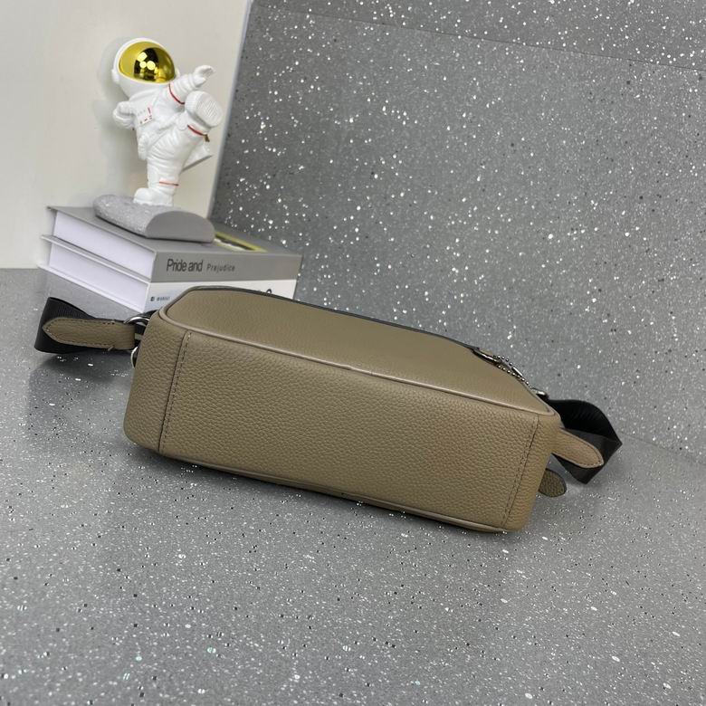 9007-5 24X15X7cm WP 3