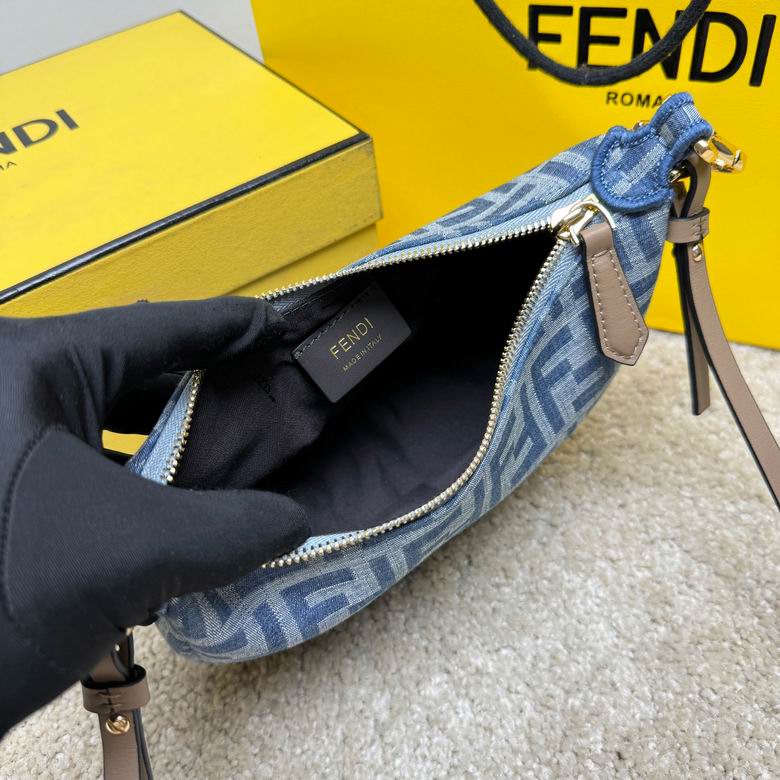 9911 20X13X7.5cm WP 8