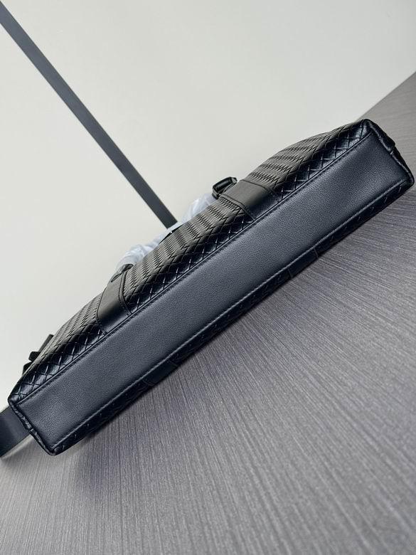 9946-1 39X29X7cm WP 6