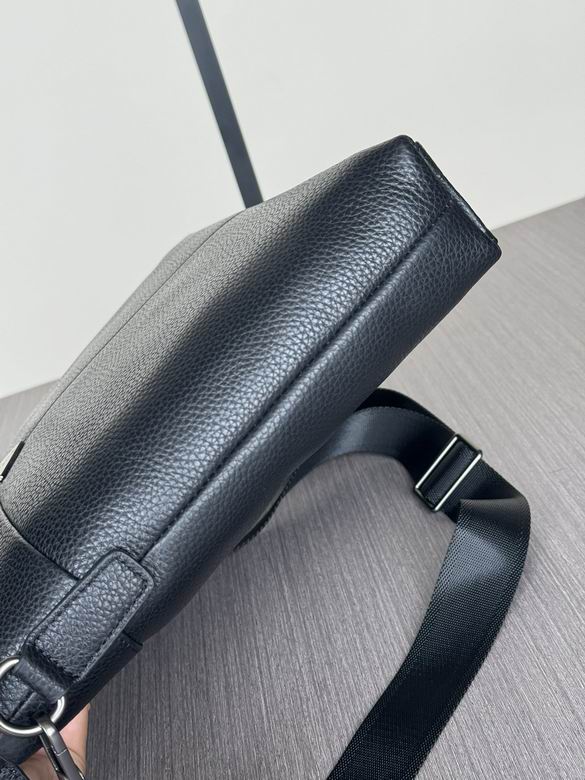 9967-1 39X29X7cm WP 6