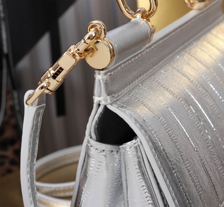 BB6111 11X18X6cm HX 17色 131