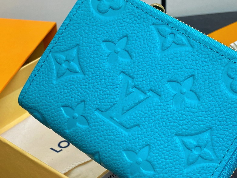 Compact M13801 11x8 5x1 5cm gf_4