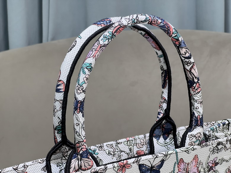 Dior 8001 41 5x35x18 5cm yz_5