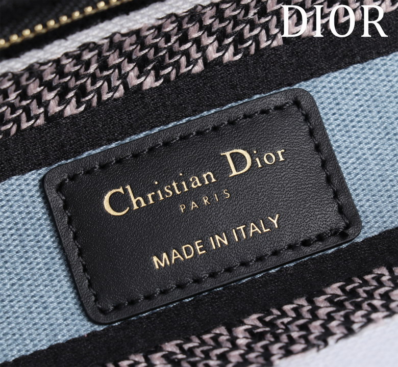 Dior Lady M0565 24x20x11cm yz2_9