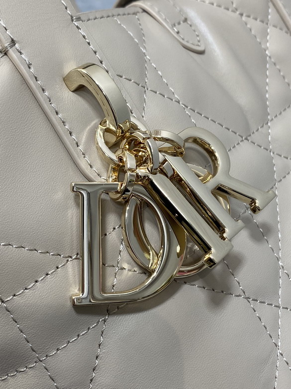 Dior Toujours 16x12x18cm yz2_3